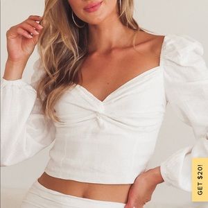 LULUS - Puff Sleeve Blouse. UNWORN- tags attached